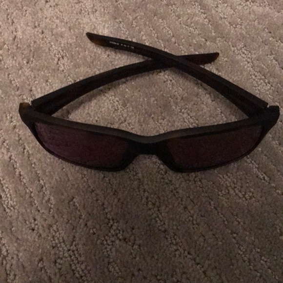 Oakley Mainlink Prizm Sunglasses - Picture 2 of 8